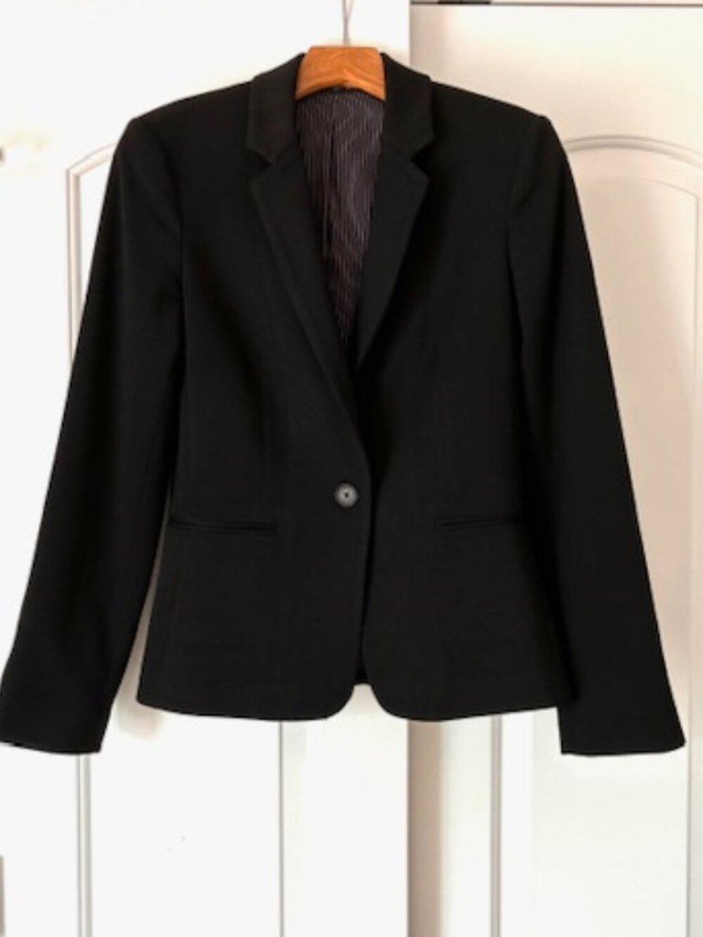 Like New!  Express Women's Fitted Blazer